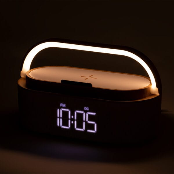 Radio réveil lumineux avec la luminosité de la veilleuse a 30%