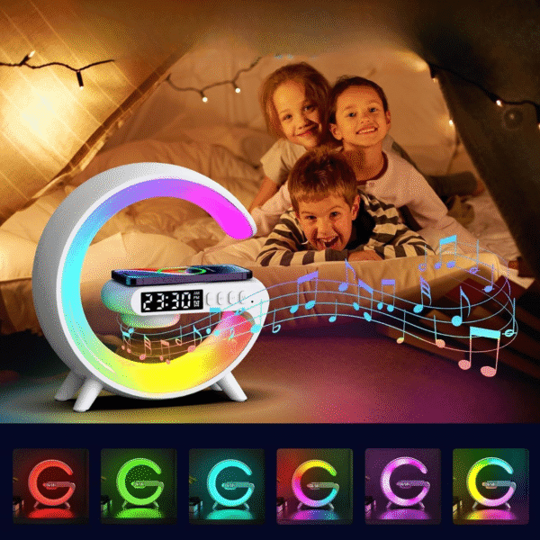 Réveil lumineux Bluetooth devant des enfants qui sourient